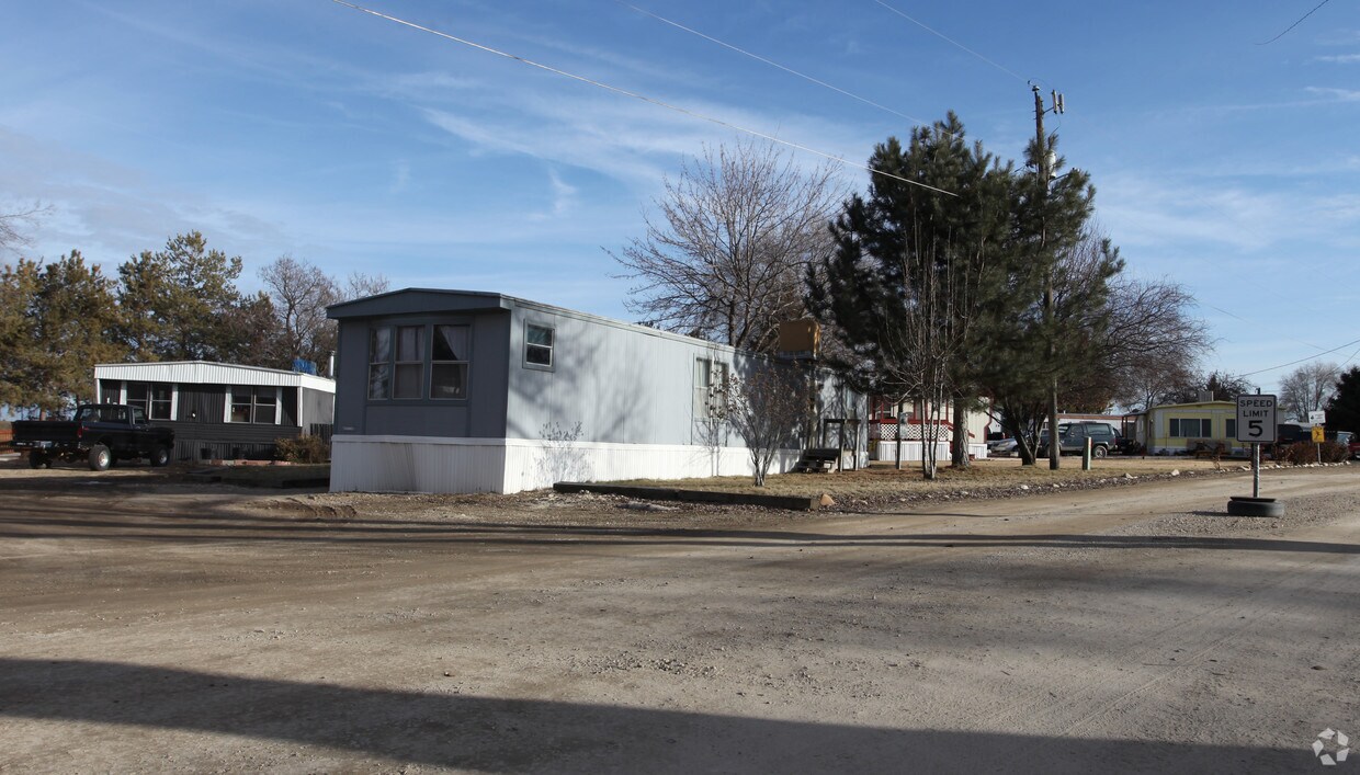 Primary Photo - Purple Sage Mobile Manor