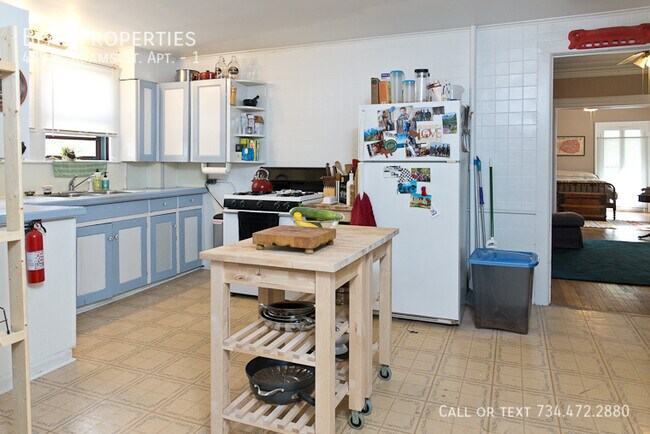 Foto del edificio - 429 N Adams St