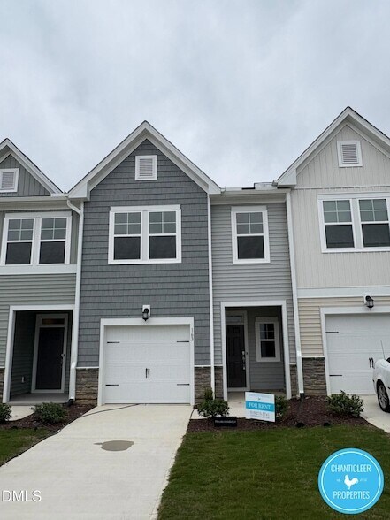 Foto principal - 163 Copper Fox Ln
