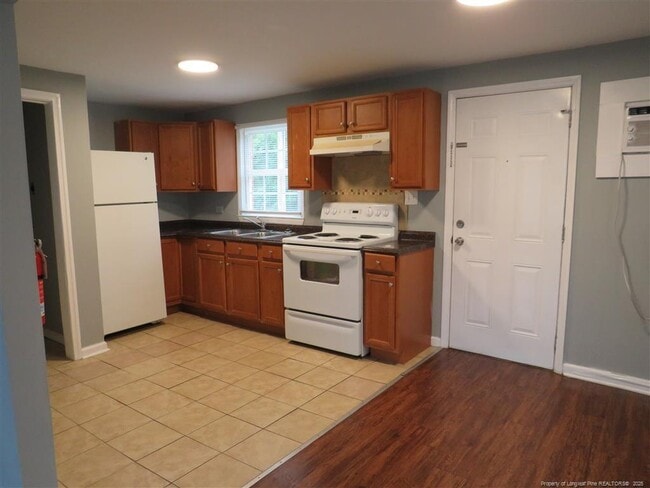 Building Photo - 1941 King George Dr