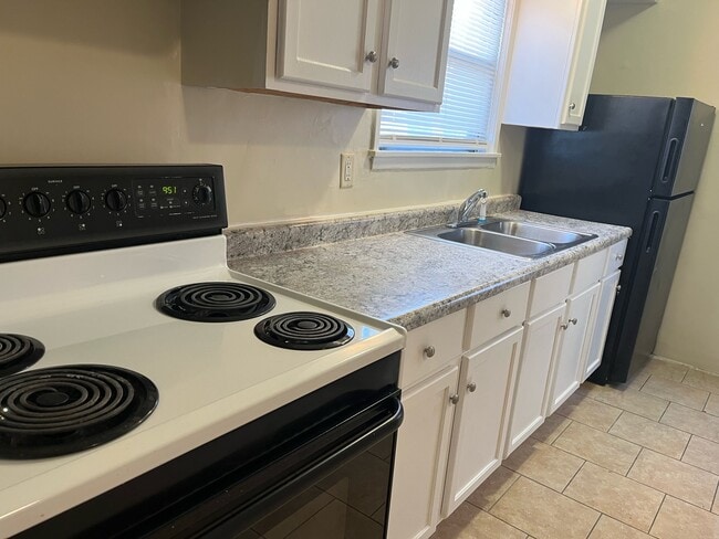 Photo - 2237 N 38th St House