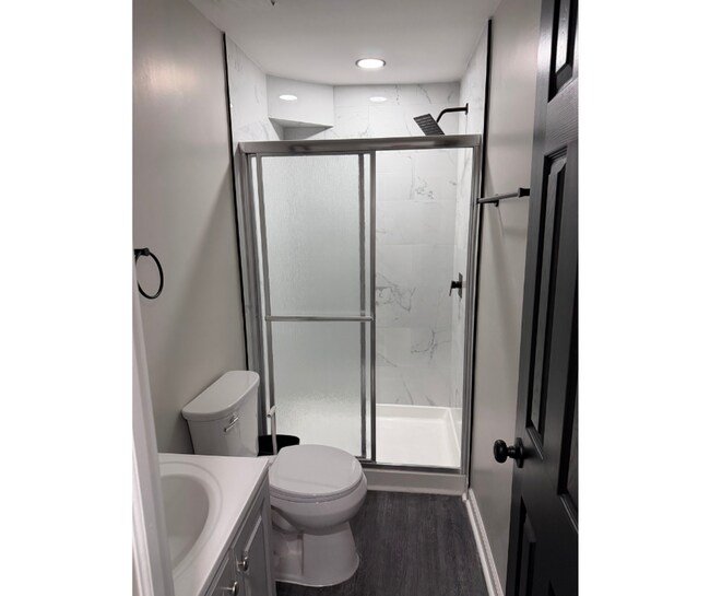 Foto del edificio - 4147 Doris Ave