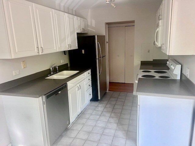 Foto del edificio - 1252 W Byron St