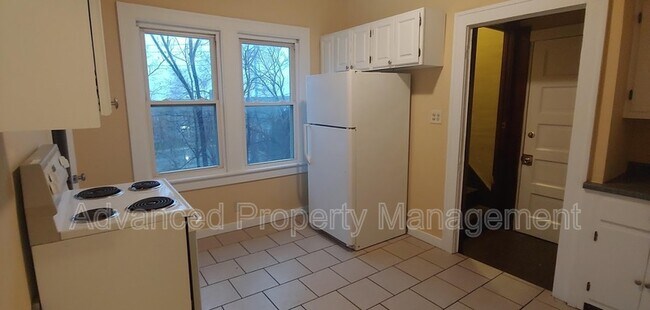 Foto del edificio - 1425 N 47th St