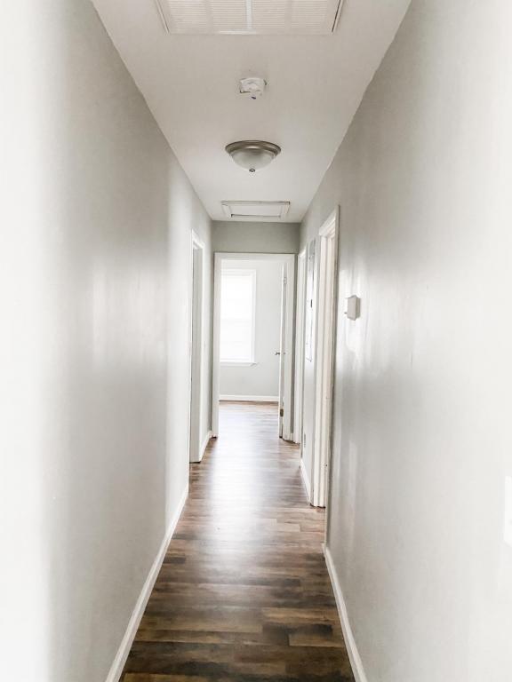 Foto del edificio - 130 N Deborah Cir