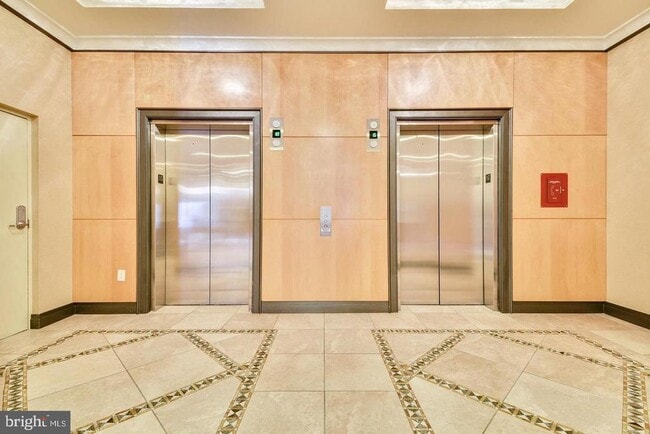 Foto del edificio - 1220 N Fillmore St