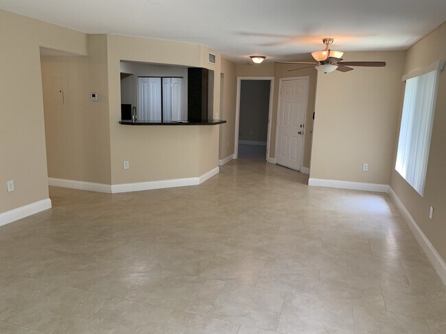 Foto del edificio - 2460 NW 33rd St