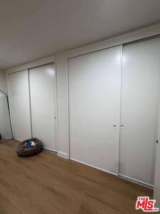 Foto del edificio - 348 Rexford Dr