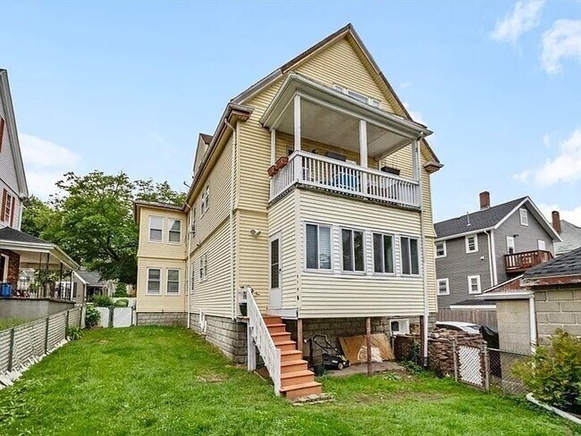 Foto del edificio - 200 Woodside Ave