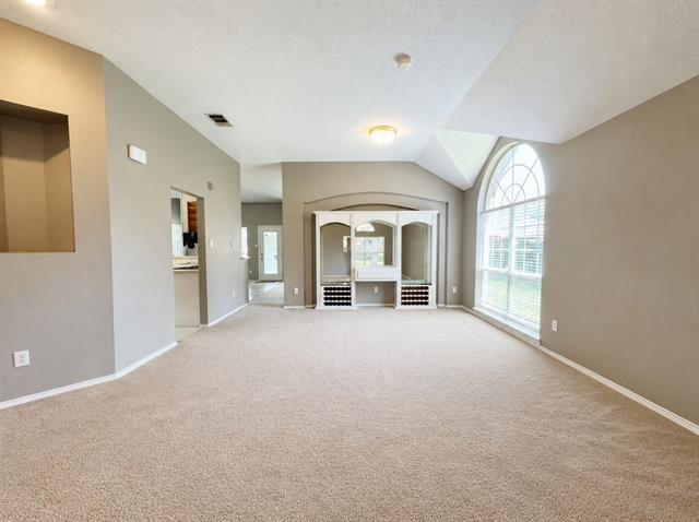 Foto del edificio - 7700 Glenoaks Dr