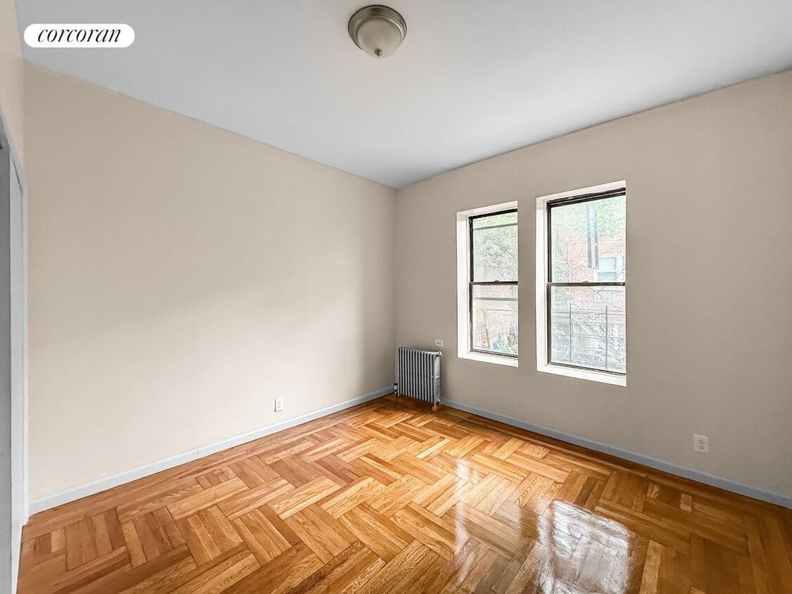Foto principal - 265 74th St