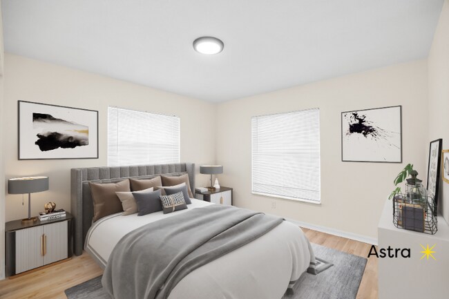 Building Photo - 966 22nd Ave S