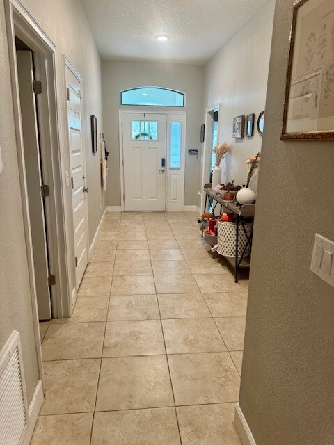 Foto del edificio - 9302 46th Ct E