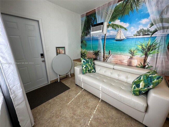 Foto del edificio - 9531-Room4Rent NW 5th Ave
