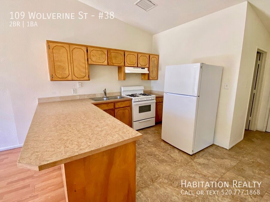 Foto principal - 109 Wolverine St