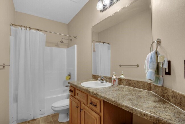 Building Photo - 306 Key Lime Pl