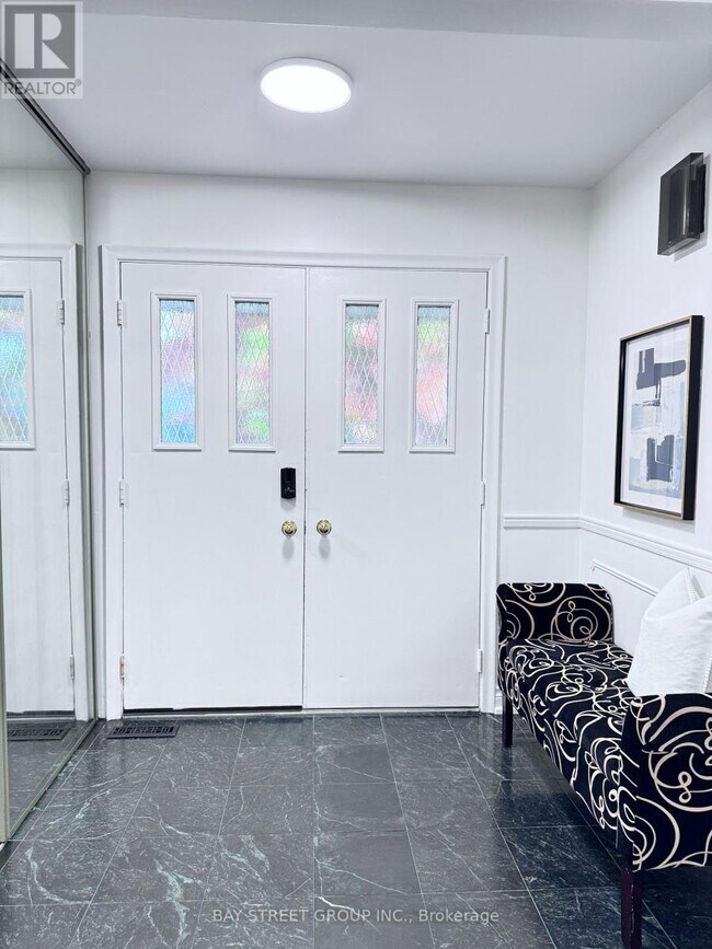 Photo du bâtiment - 37 Abbeywood Trail