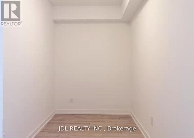 Building Photo - 159-2159 Wellesley St E
