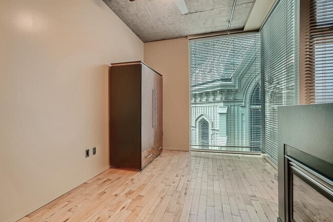 Foto del edificio - Discover Comfort & Style in the Heart of Portland