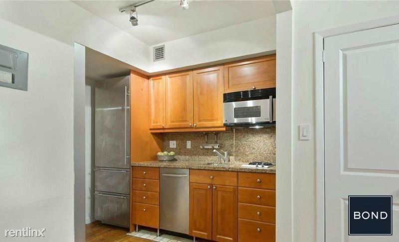 Foto del edificio - 242 E 87th St