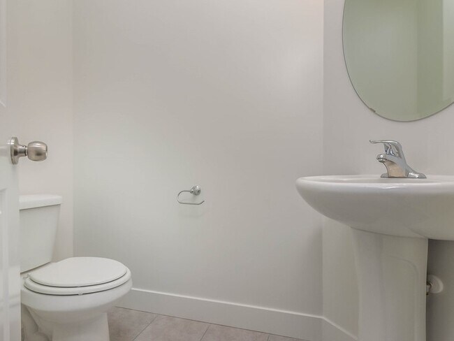 Foto del edificio - 2299 N 3720 W