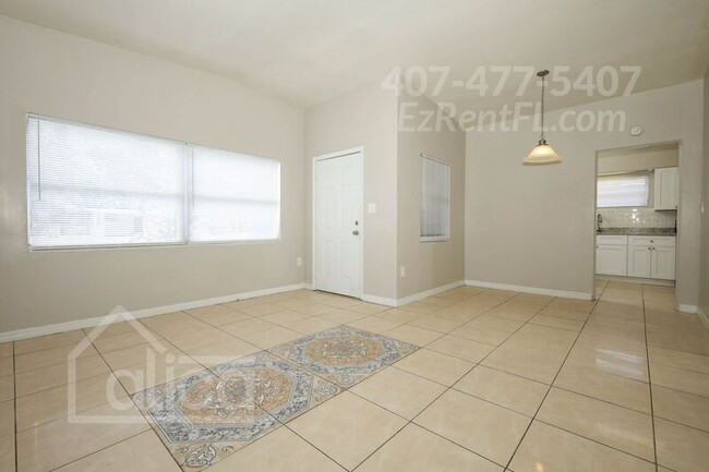 Building Photo - 5920 Avery St