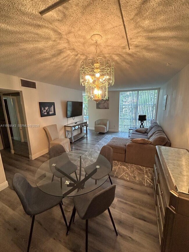 Foto del edificio - 200 172nd St