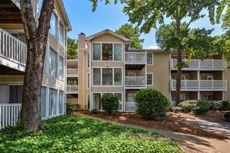 Building Photo - 1206 Augusta Dr