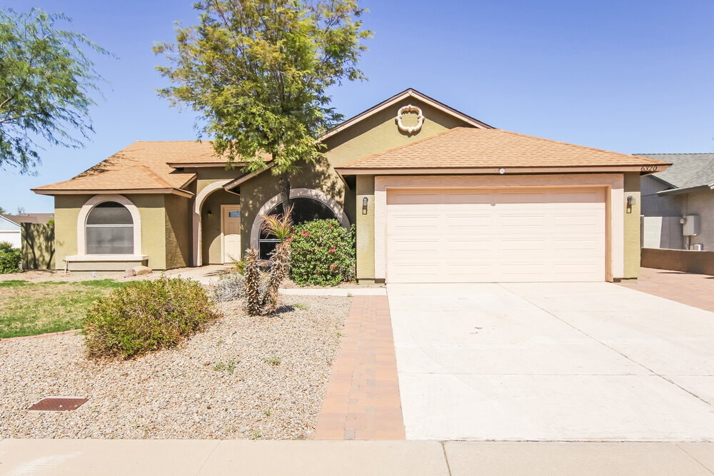 Foto principal - 6320 W Port Royale Ln