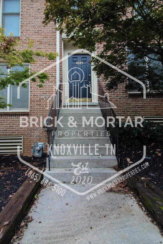 Building Photo - 4045 Heather Ct NW