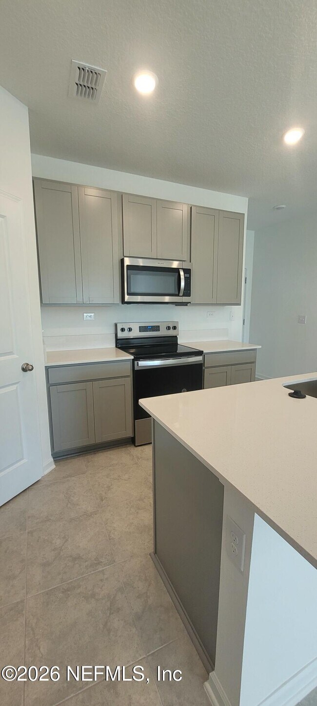 Building Photo - 3764 Athenian Wy