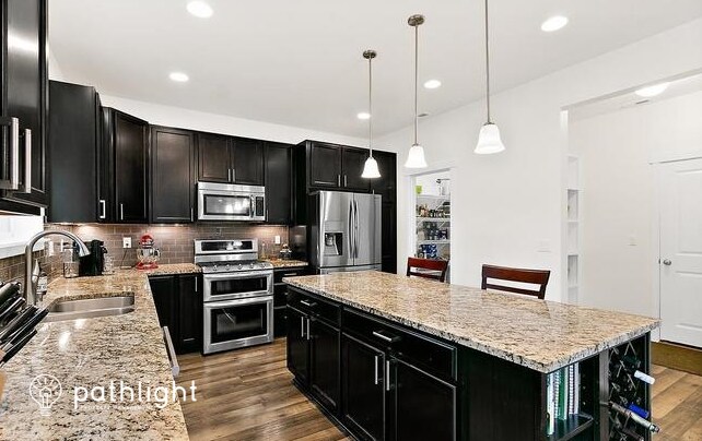 Foto del edificio - 4262 Novak Dr SW