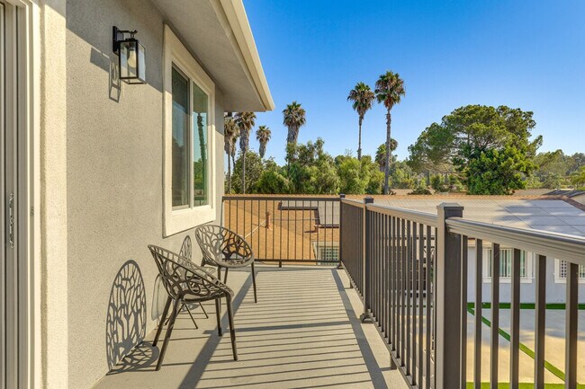 Foto del edificio - 2022 Avenida Del Diablo