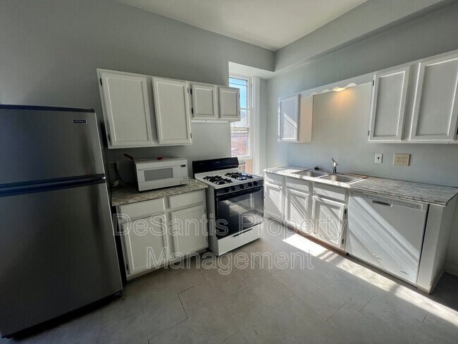 Foto del edificio - 337 3rd St