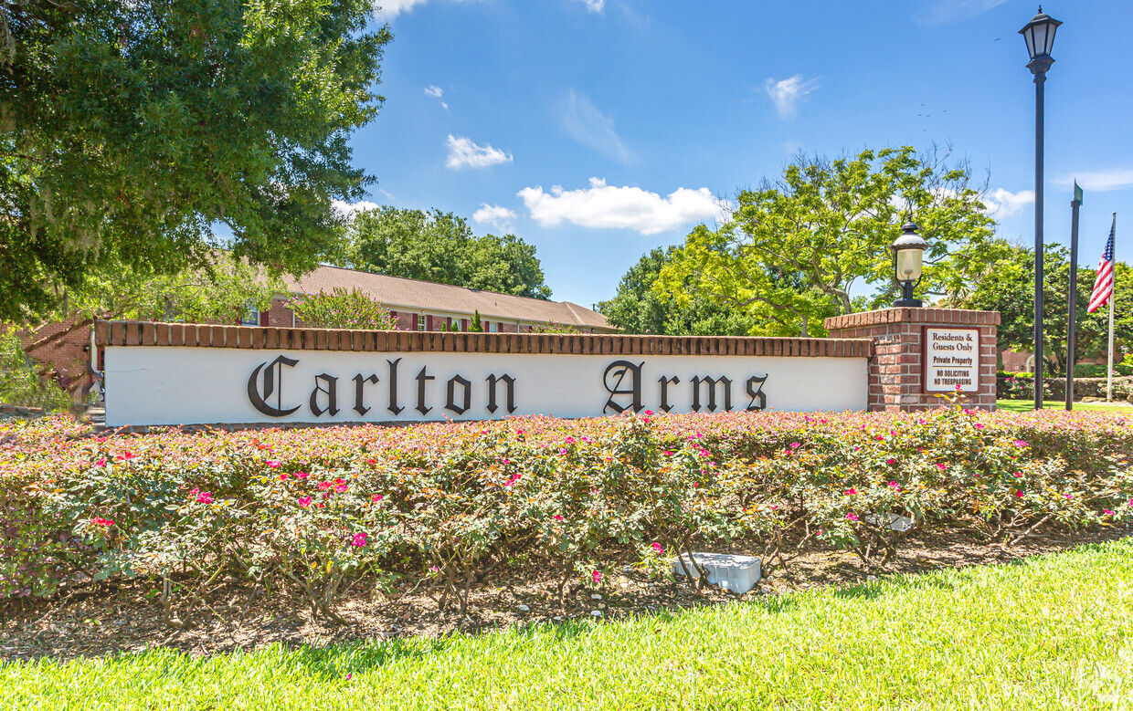 ¡Bienvenido a casa! - Carlton Arms of Winter Park