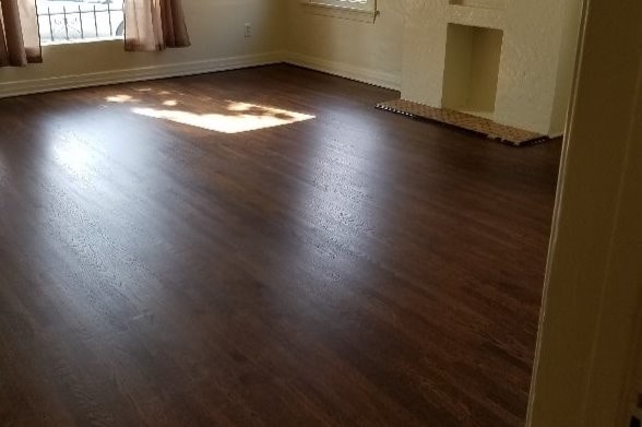 Building Photo - 1014 Newport Ave