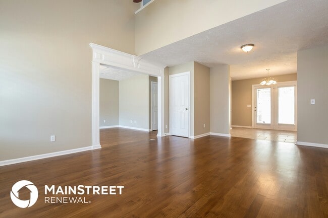 Building Photo - 1730 N Cove