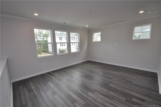 Foto del edificio - 1057 Shoreside Dr