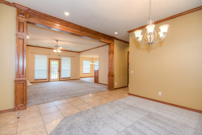 Foto del edificio - 1708 NW 182nd St