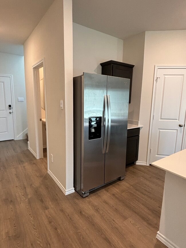 Building Photo - 3410 Marie Dr