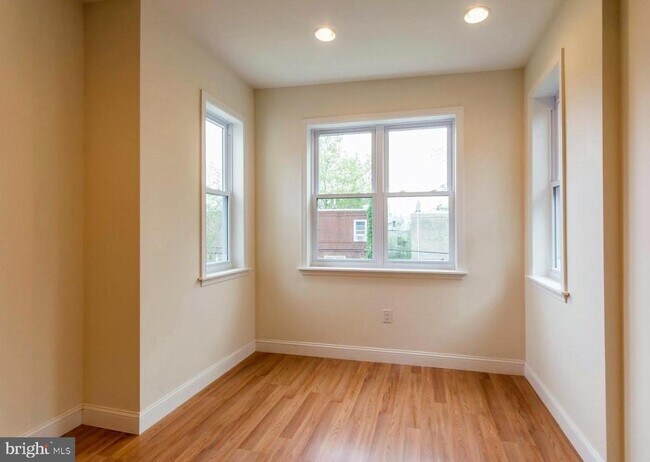 Building Photo - 4212 POWELTON Ave