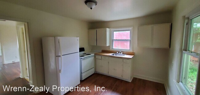 Foto del edificio - 1 br, 1 bath House - 905 Hackett Street