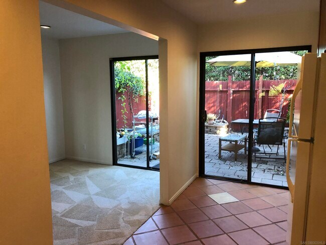 Building Photo - 2557 Ocean Cove Dr