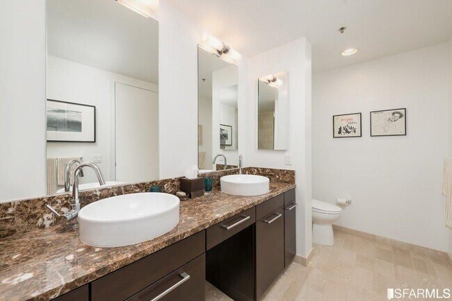 Foto del edificio - 631 Folsom St