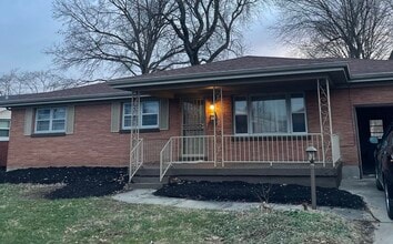 Building Photo - 2606 Crums Ln