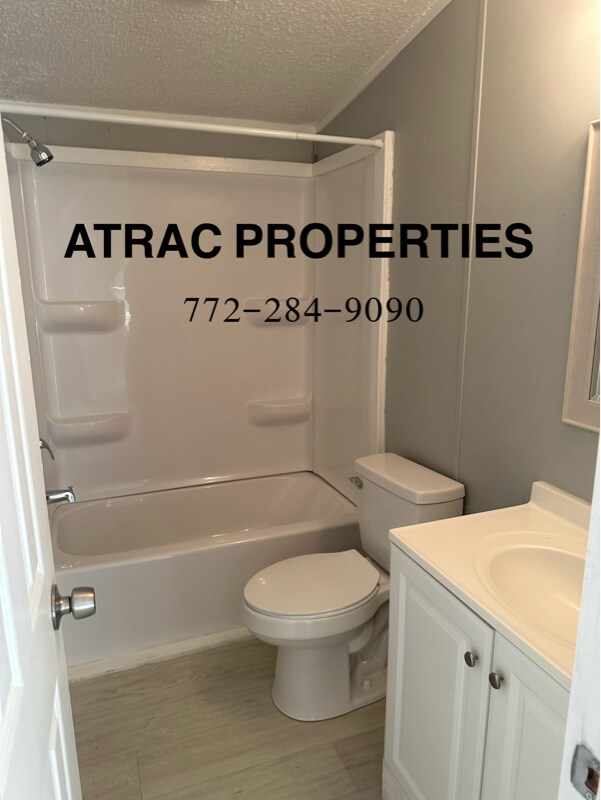 Foto del edificio - 4816 US-441