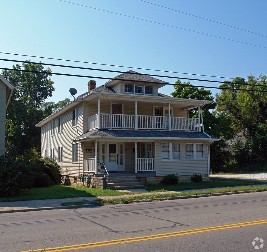 Building Photo - 23 Mccreight Ave