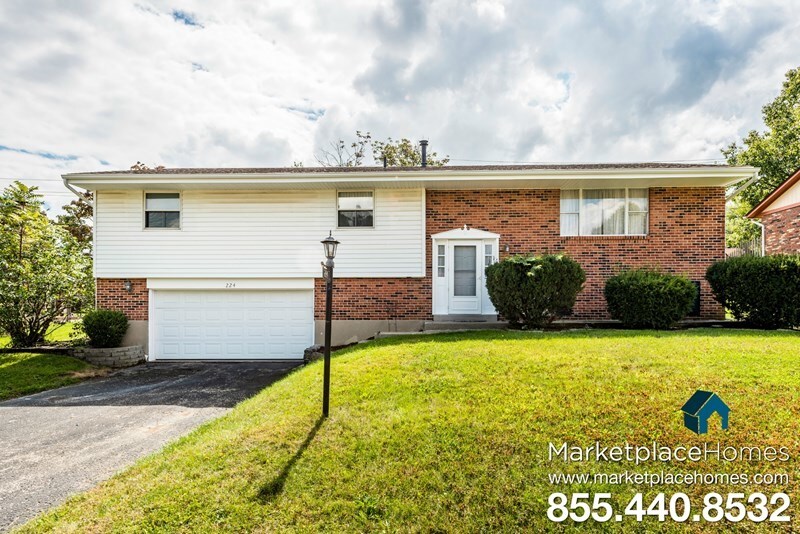 Primary Photo - 224 Orchard Hill Dr