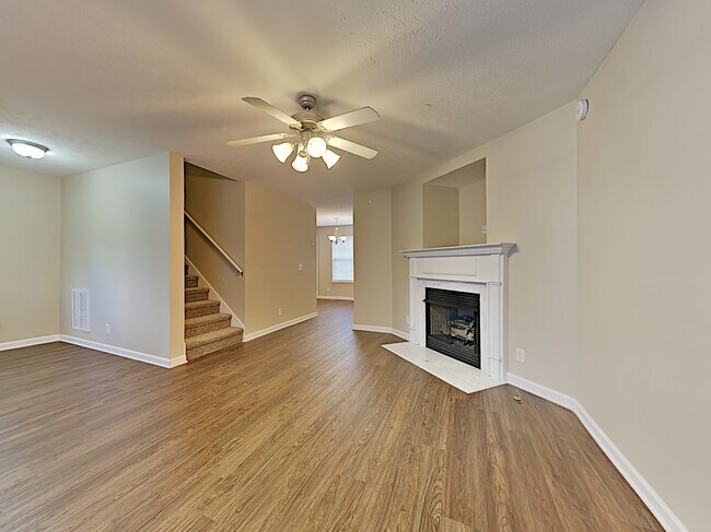 Building Photo - 928 Chaparral Drive