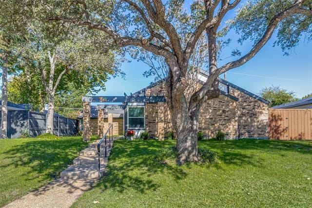 Foto del edificio - 5901 Smoke Glass Trail